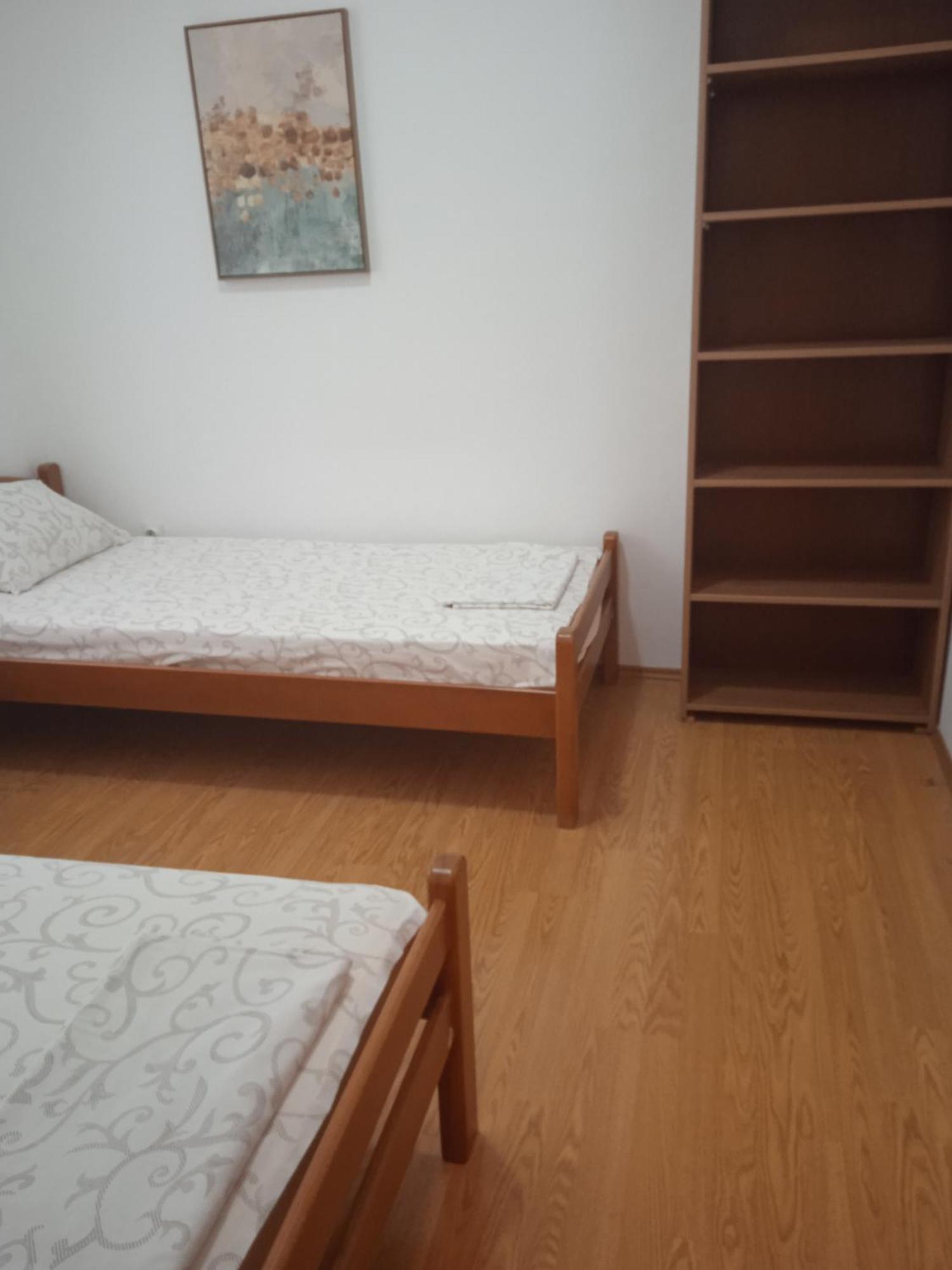 Comfort Apartments Bar Ngoại thất bức ảnh