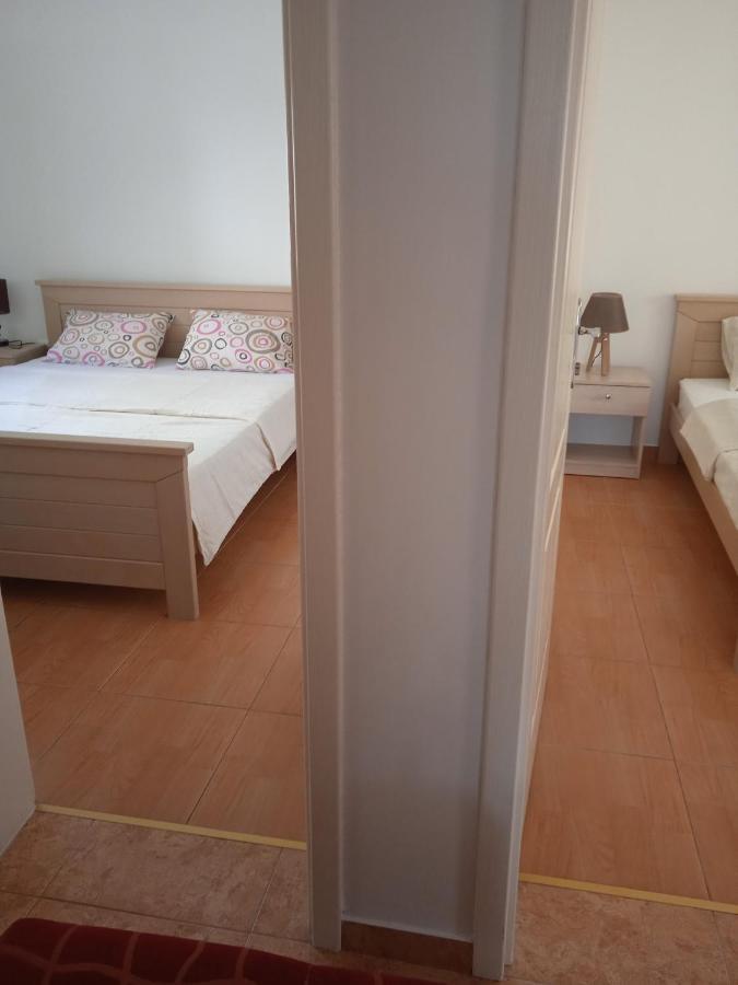Comfort Apartments Bar Ngoại thất bức ảnh