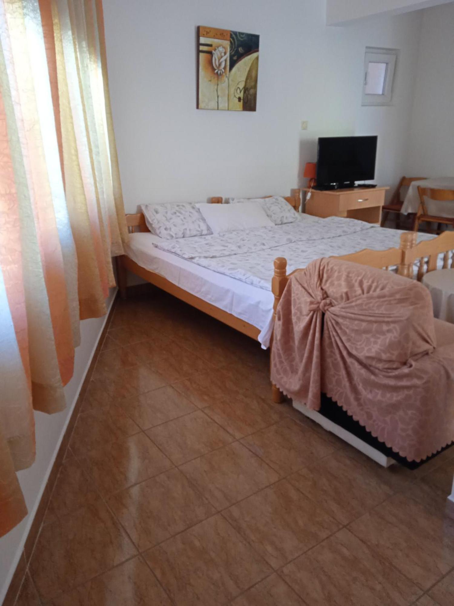 Comfort Apartments Bar Ngoại thất bức ảnh