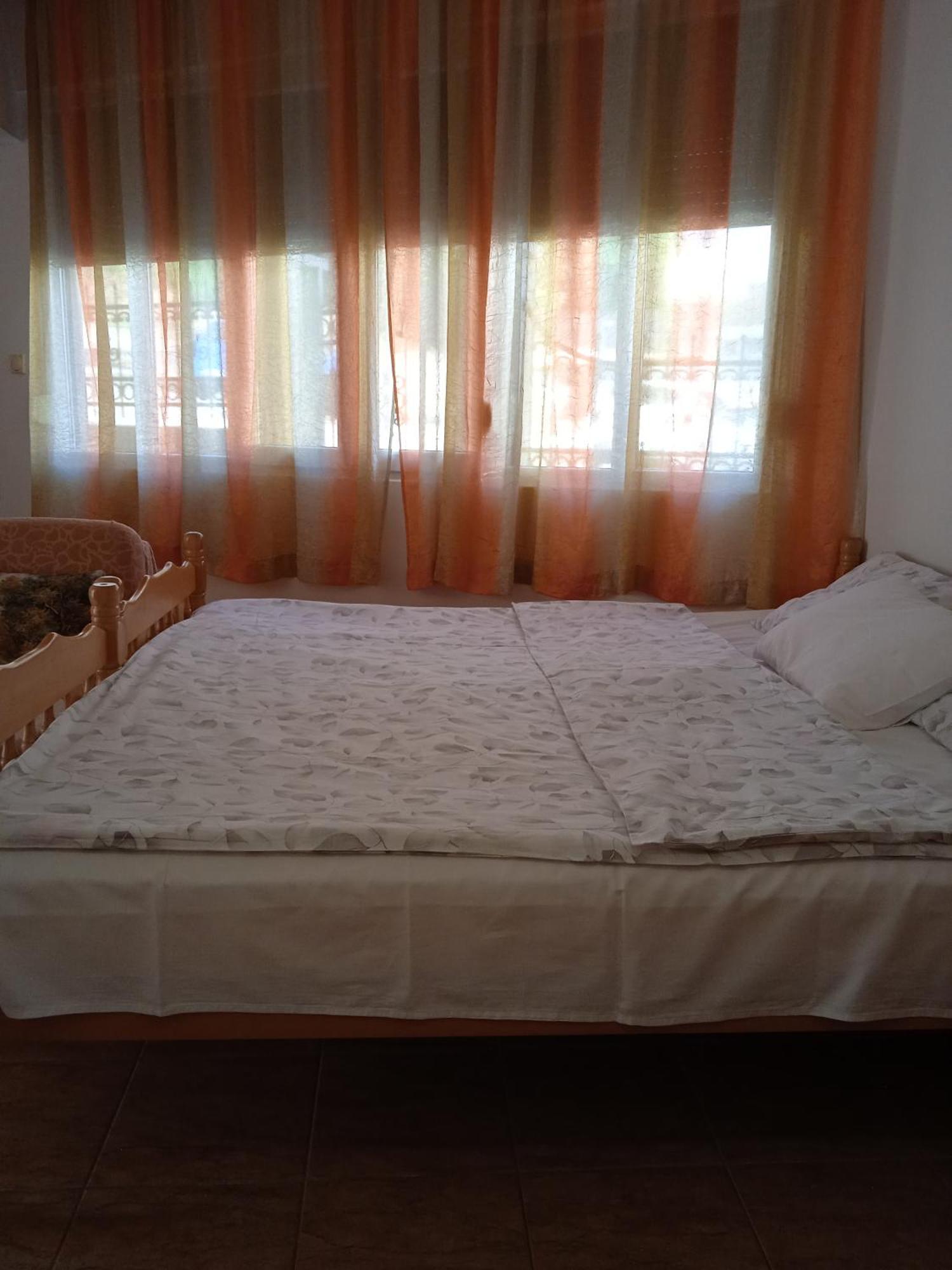 Comfort Apartments Bar Ngoại thất bức ảnh