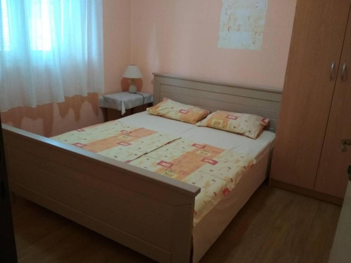 Comfort Apartments Bar Ngoại thất bức ảnh
